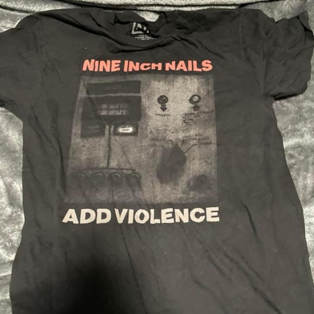 Nine Inch Nails Tee